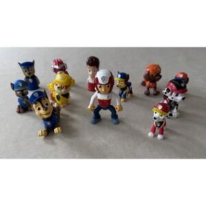 Paw Patrol Figure Lot of 12 Chase Marshall Ryder Rubble Zuma Rocky Toy Set